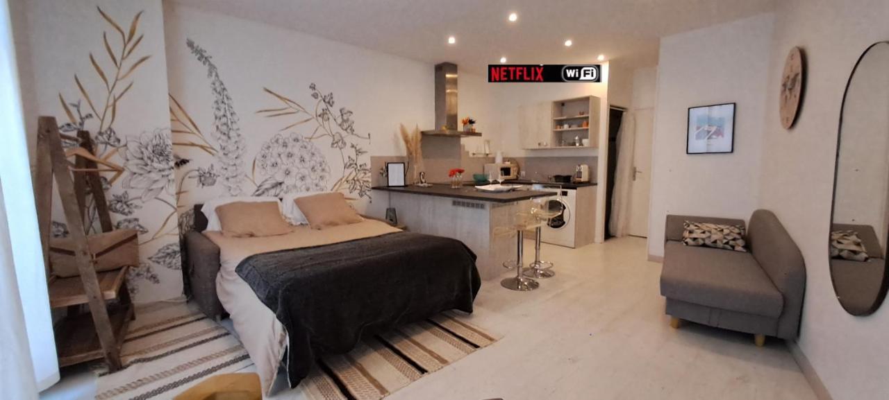 Les Arcades Studio Coeur De Ville Шоле Экстерьер фото